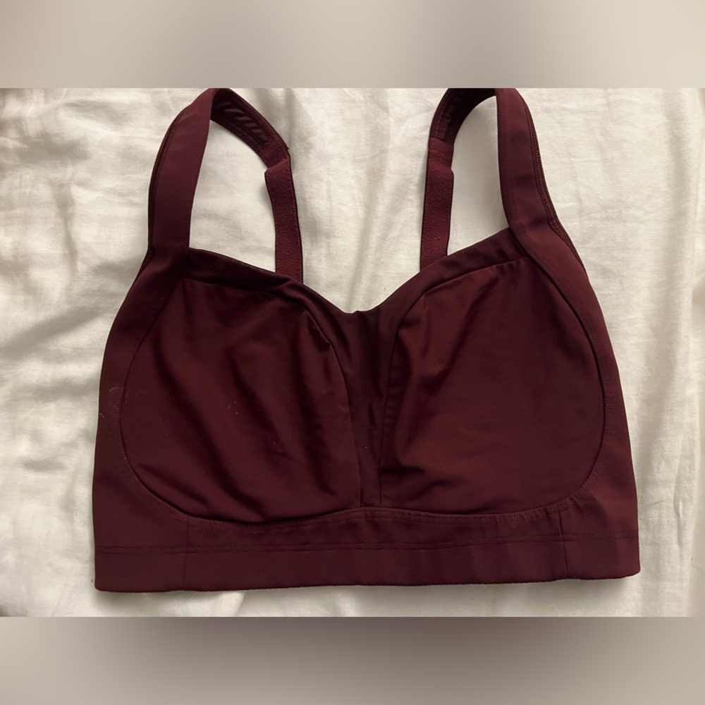 LULULEMON top
